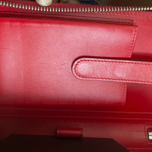 COPY - GUCCI Hibiscus Red Mini Cell Phone Wallet - Matching shoes in my posh st… - Picture 13 of 16